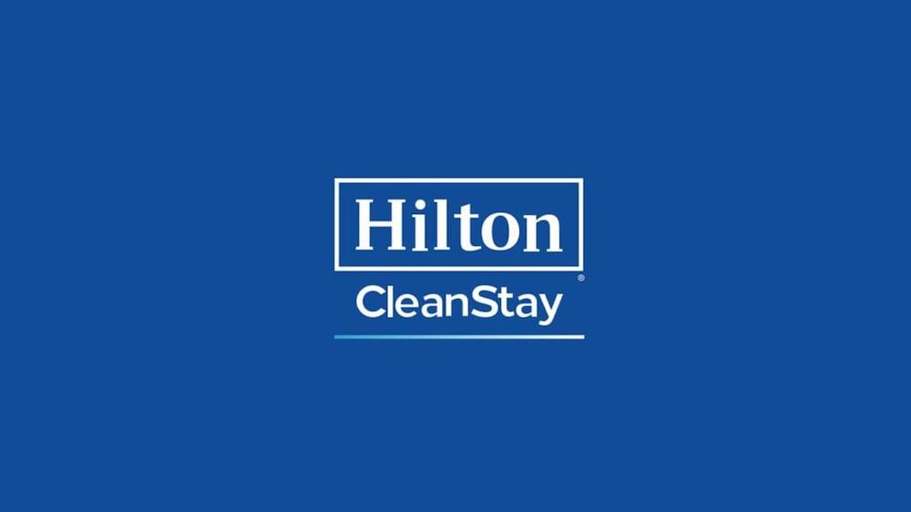 Homewood Suites By Hilton Calgary Downtown Exterior photo